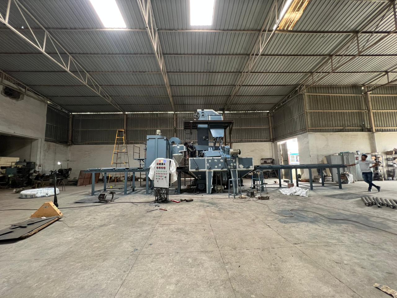 structural-shot-blasting-machine-3